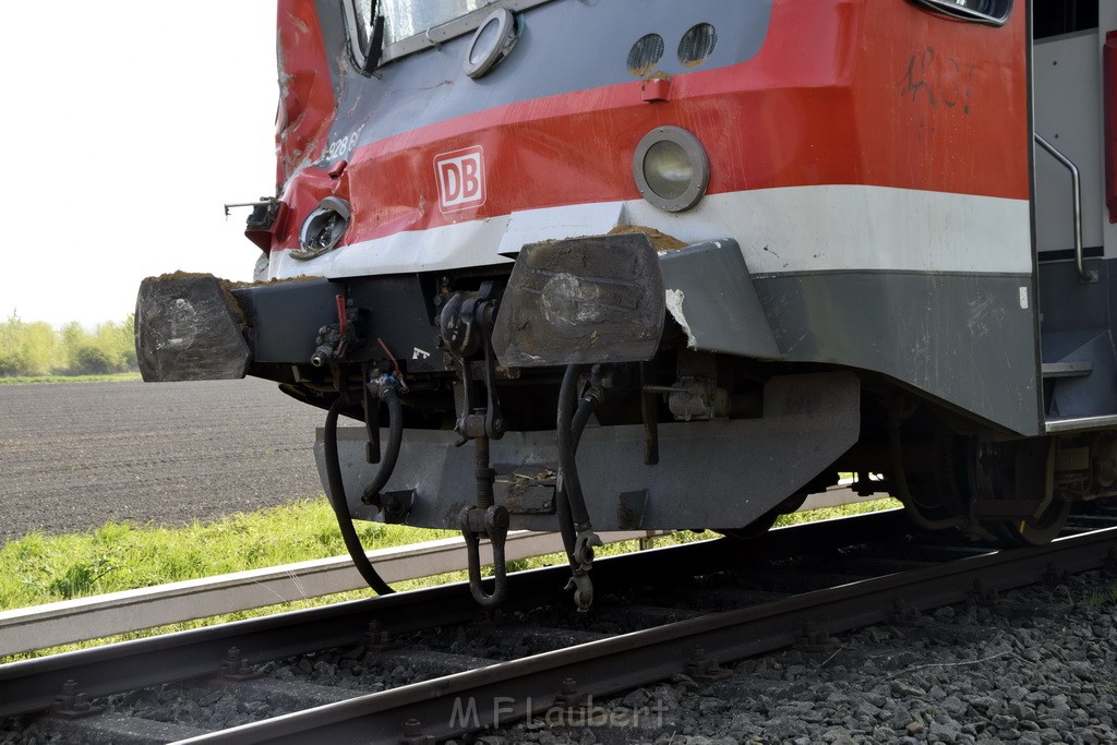 Schwerer VU LKW Zug Bergheim Kenten Koelnerstr P147.JPG - Miklos Laubert